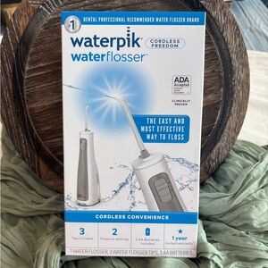Waterpik Cordless Freedom Water Flosser - White